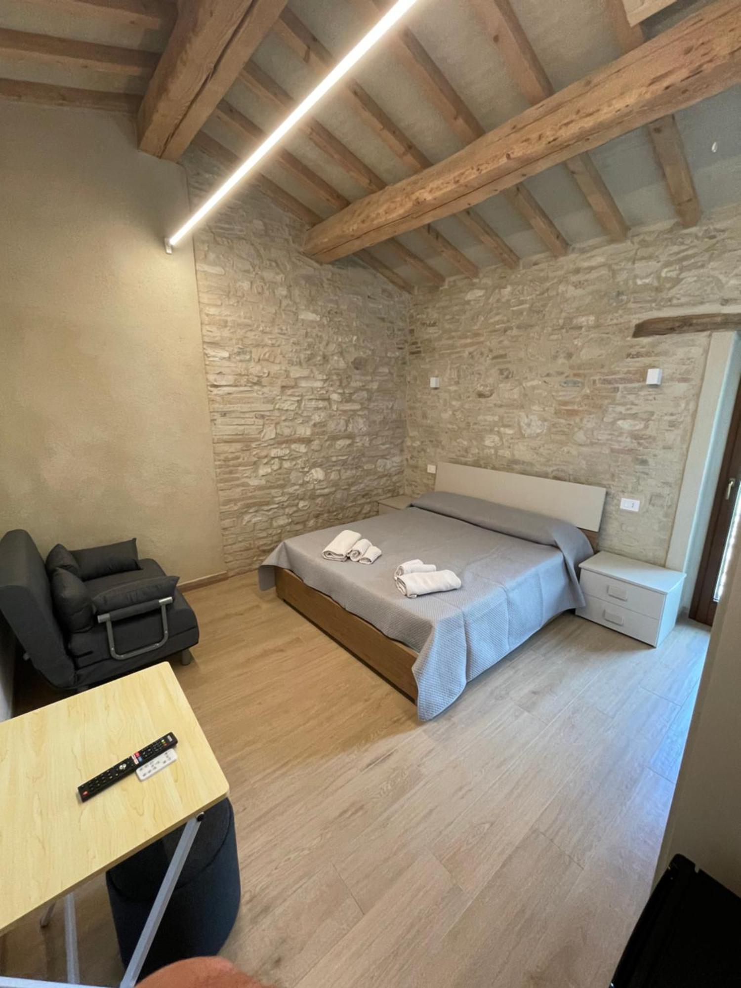 Agriturismo San Pellegrino Fermignano Esterno foto