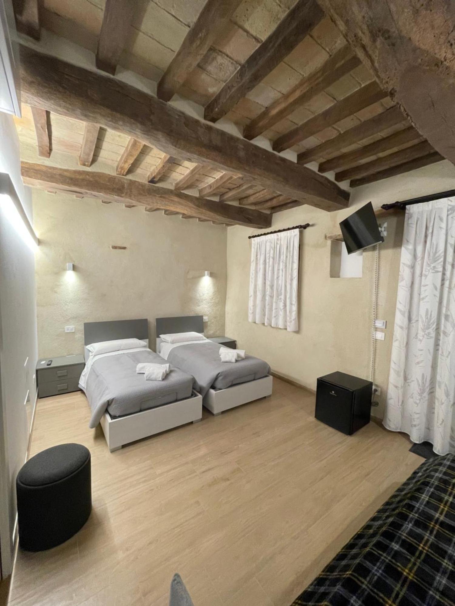 Agriturismo San Pellegrino Fermignano Esterno foto